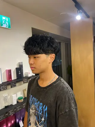 パーマ メンズ fifth神宮前 HIN★T★のヘアスタイル