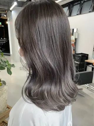 ミディアム カラー ヘアアレンジ 坂齋大地／レイヤー/ ミルクティーのヘアスタイル