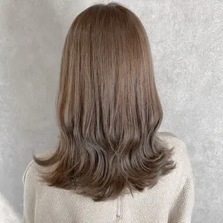 セミロング FERIA 緑地公園 🎀山口 ゆらら🎀のヘアスタイル