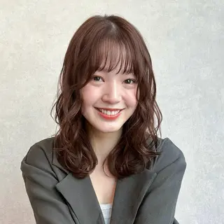 ミディアム カラー パーマ 🫧もも🫧 ／メンズ〜レディースのヘアスタイル