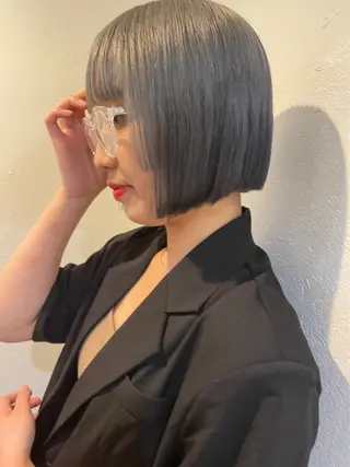 ショート カラー 佐藤 櫻のヘアスタイル