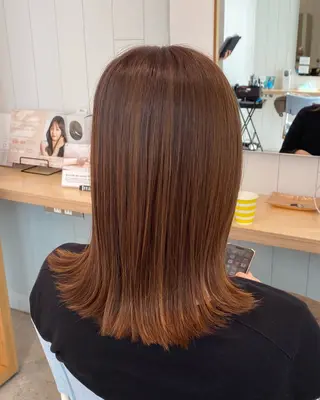 セミロング カラー エリア唯一🌈ᵕ̈* 派手髪モリヤ🌺のヘアスタイル