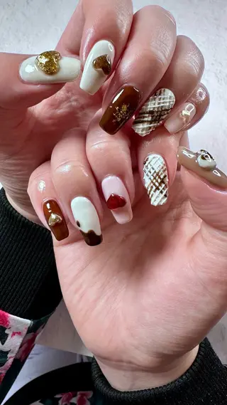 ネイル Atelier Ariのネイルデザイン