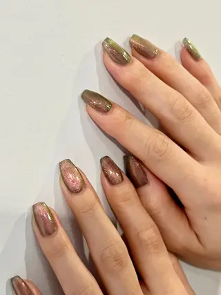 ネイル REHTOF |朝7時Open☀️のネイルデザイン