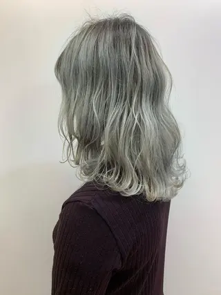セミロング 栄永 涼のヘアスタイル