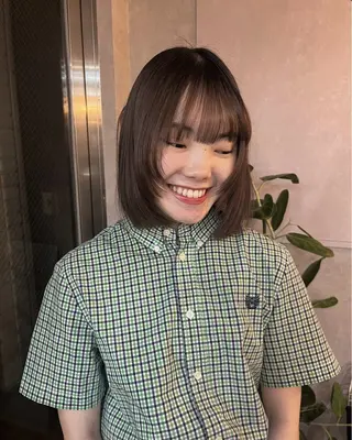 ミディアム ere 代々木公園所属・みほ/ニュアンス/ モード/艶カラーのヘアスタイル