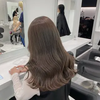 ロング カラー 赤みなし艶カラー🍈 ユウナ🍈🤍のヘアスタイル