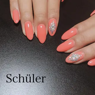 ネイル Schüler所属・野内 まきのネイルデザイン