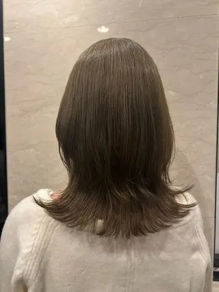 ミディアム カラー 日南乃/柔らか ブラウンカラーのヘアスタイル