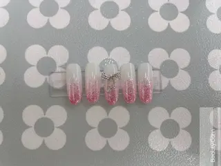ネイル MIKIネイル YoYoのネイルデザイン