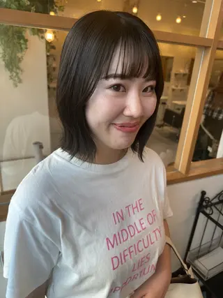 ミディアム MASHU　浦部 芳果のヘアスタイル