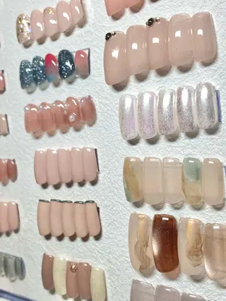 ネイル nail salon swaddle 🪽のネイルデザイン