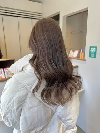 カラー 透明感ある艶カラー / KAKOのヘアスタイル