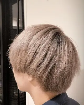 ショート カラー La fith hair 池袋店所属・🔴赤み消し/ 艶カラー落合 優🔴のヘアスタイル