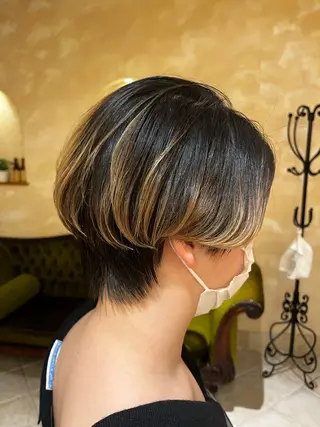 ショート 田内 満里奈のヘアスタイル