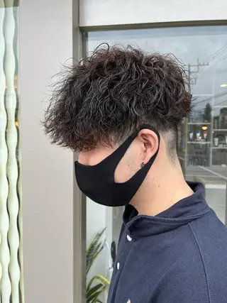 パーマ メンズ 吹田 駿 髪質改善縮毛矯正のヘアスタイル