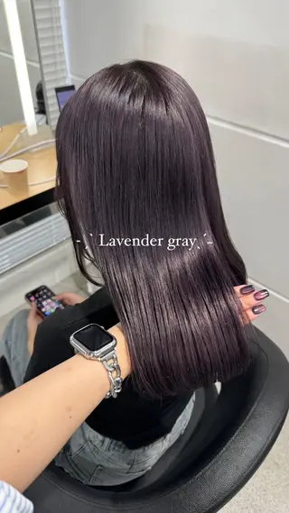 ロング カラー 暗髪🩶ラベンダー/ ブルー/ユウナ🤍のヘアスタイル