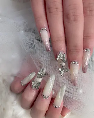 ネイル ToliyDeliy akemiのネイルデザイン