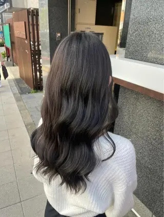 ロング 🌹門奈🌹髪質改善 /透明感カラーのヘアスタイル