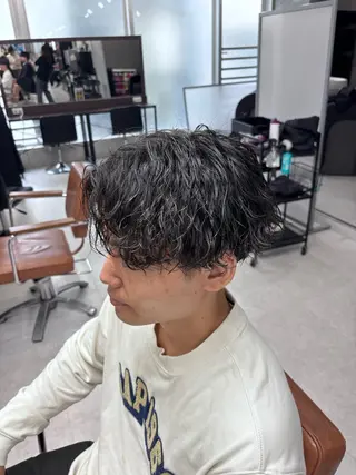 パーマ メンズ 美容研究所 🇰🇷yutoのヘアスタイル