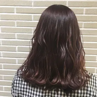 カラー 植田 菜月のヘアスタイル