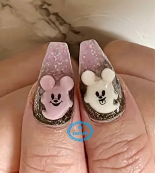 ネイル CROWN プライベートサロンのネイルデザイン