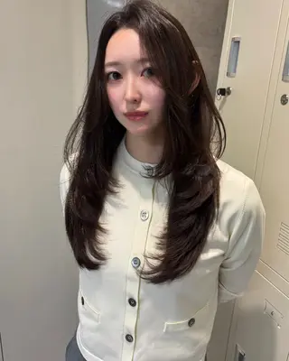 ロング 韓国レイヤー🤍 髪質改善seriraのヘアスタイル