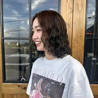 ショート パーマ 加藤 結奈のヘアスタイル