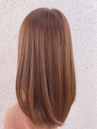 セミロング カラー ヘアアレンジ ✨ハイクオリティ✨ 山本香也のヘアスタイル