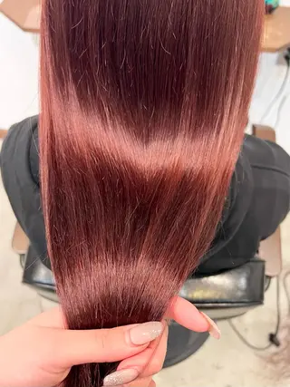 ロング カラー Ami ブリーチ/ハイトーンのヘアスタイル