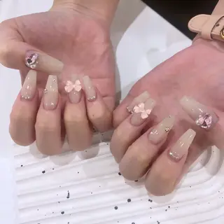 ネイル FLY Nail Salonのネイルデザイン