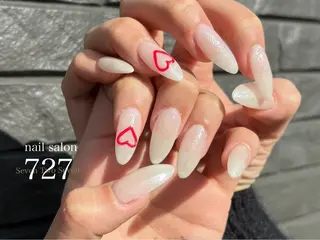 ネイル 727 nailのネイルデザイン