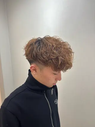 ショート メンズ 渡 汐音のヘアスタイル