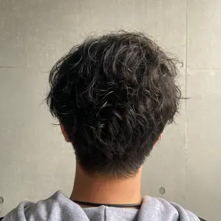 ショート パーマ メンズ インナーカラー指名 No.1菊池柊真のヘアスタイル