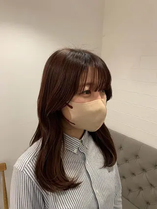 ロング レイヤーカット/長岡 グレージュ/マユ🎀のヘアスタイル