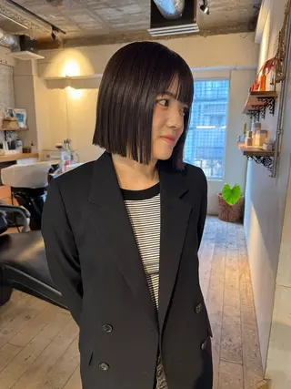 ショート HIKARIS 長澤彩のヘアスタイル