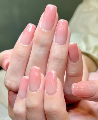 ショート カラー ネイル ネイルサロン リリーブランシュ所属・森 瑞紀のネイルデザイン