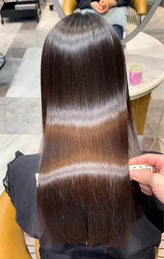 ロング 栄ハイトーン/透明感 ダブルカラーのヘアスタイル