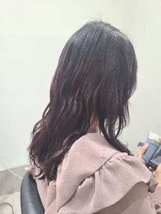 ロング GO TODAYシェアサロン岡山店所属・🎗️髪質改善・美髪 艶髪🥇小西邦生のヘアスタイル
