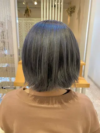 ミディアム カラー Design Color🐰アユミのヘアスタイル