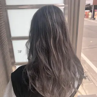 ロング カラー La fith liebe 京都駅前店所属・🌈ブリーチ特化🌈 MINATOのヘアスタイル