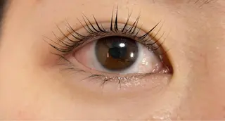 マツエク・マツパ NailandEye Lucaの眉毛・アイブロウイメージ