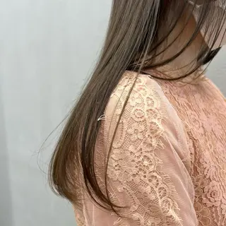 セミロング カラー 🌱小顔魅せカット 透明感カラー/泉綺のヘアスタイル