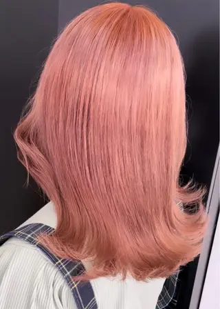 ミディアム 艶髪カラー✨ misaki .のヘアスタイル