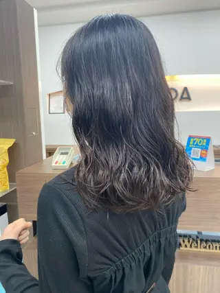 セミロング 月野涼風 /レイヤーカットのヘアスタイル