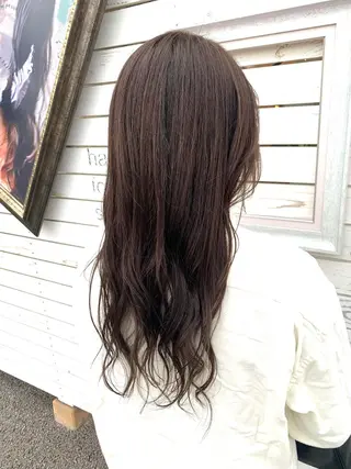 カラー 伊藤 由妃乃のヘアスタイル