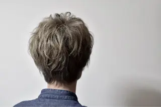 ショート カラー メンズ 🤍透明感カラー🤍 Moeのヘアスタイル