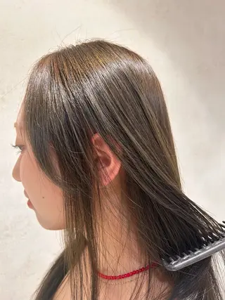 ロング 透明感カラー/艶髪/ 似合わせカラーのヘアスタイル