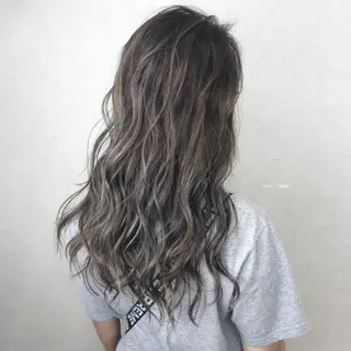 ロング カラー LUSTRE クロサワのヘアスタイル