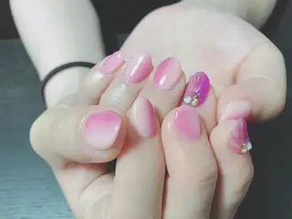 ネイル 高山 歩美のネイルデザイン